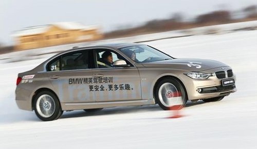 宝马北区启动2013年BMW 冰雪驾驶培训