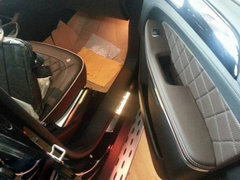 2013款奔驰GL550  顶配心动尝鲜价165万
