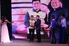 兴乐之夜 大兴奔驰一周年庆典盛大举行