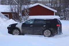 新一代起亚索兰托谍照曝光 2015年上市