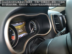 全新Jeep第四代城市SUV 另类个性自由光实拍