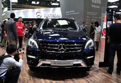 2014款奔驰ML400 现车颜色齐全特惠抢购