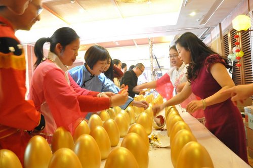 同心同行 缔造辉煌 记苏州通孚祥年会