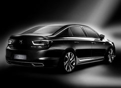 DS 5LS首款全感官豪华轿车 一元预定享万元好礼