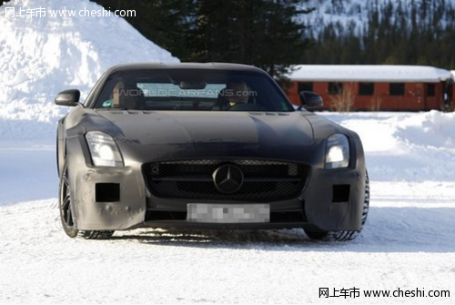 奔驰SLS AMG高性能版曝光 强化引擎宽体车身
