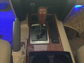 2014款丰田酷路泽4000 买车就送导航真皮