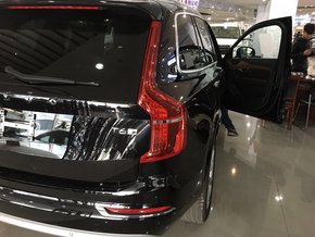 16款沃尔沃XC90特惠价 城市越驾极速狂驰-图3