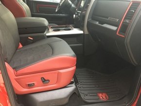 道奇公羊叛逆者肌肉皮卡 轻松玩转全地形-图16