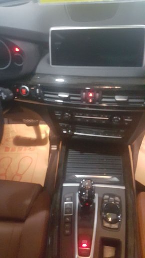 2016款宝马X5  十足更动感SUV中高雅气质-图7