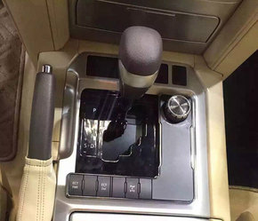 2016款豐田酷路澤4000 現(xiàn)車凌駕特惠改裝-圖8
