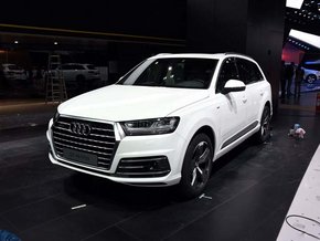 16款奥迪Q7现车科技SUV 享旗舰奢华空间-图3