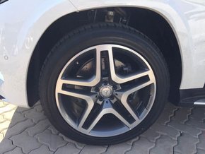 2017款奔馳GLS450 新車實拍夏日精彩巨獻-圖5