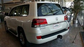 進(jìn)口豐田酷路澤4000 天津港現(xiàn)車(chē)豪降5萬(wàn)-圖4