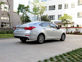 現(xiàn)代名圖綜合優(yōu)惠5萬(wàn) 感受提速轎跑空間-圖4