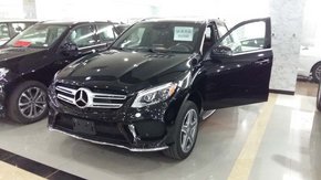 奔驰GLE350柴油版现车 进口城市轿跑SUV-图4
