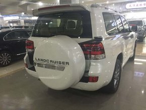 16款豐田蘭德酷路澤4000 丐版雙備胎現(xiàn)車-圖4