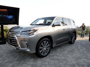 进口16款雷克萨斯LX570 畅销底价自贸区-图4