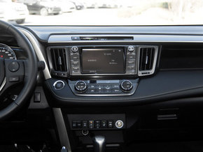 丰田RAV4城市SUV优惠6万 享四驱舒适空间-图9