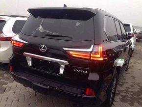 16款雷克萨斯LX570顶配 凌志5700新配置-图6