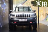 同级别最劲爆2.0T发动机 全新JEEP自由光实拍