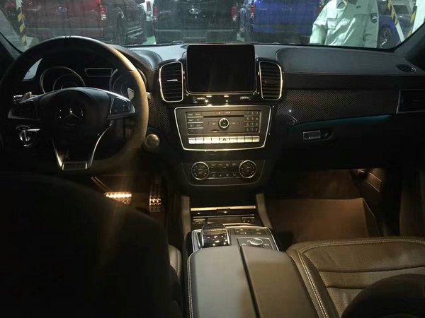 2017款奔驰GLS63AMG 227万现车豪享满配-图4