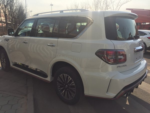 中東版日產(chǎn)途樂霸氣改裝 堪比酷路澤霸道-圖5
