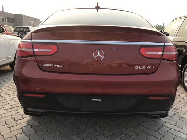 17款奔驰GLE43顶配 红色加版回头率爆表-图8