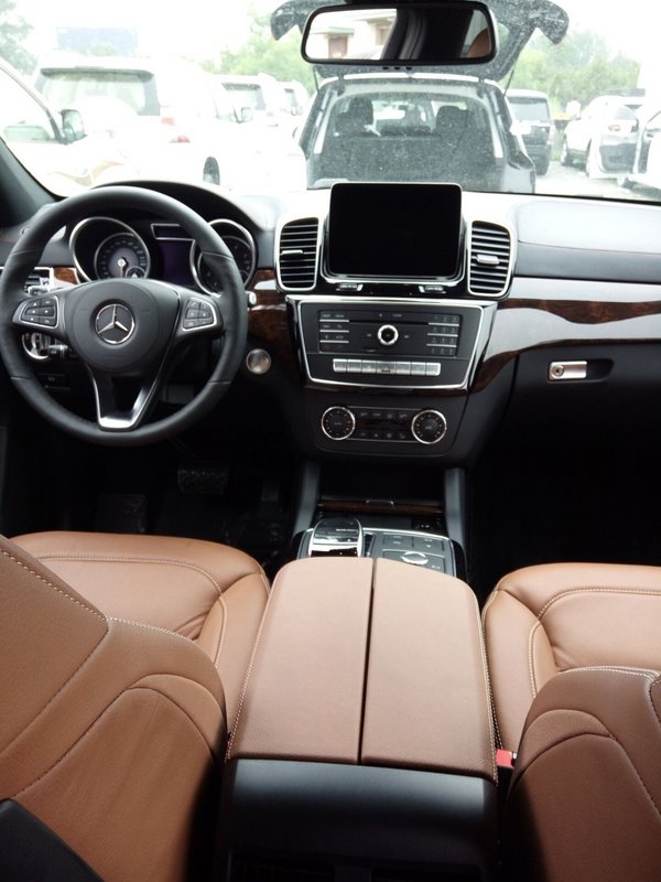 奔馳GLS450平行進(jìn)口 梅賽德斯現(xiàn)車超低價(jià)-圖9