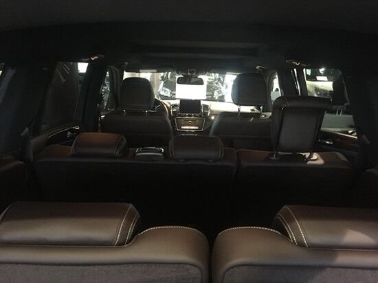 2017款奔馳GLS450 全景天窗版霸氣且時尚-圖8