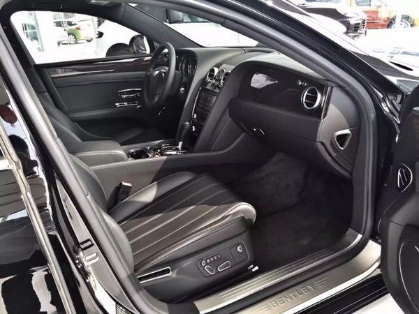 17款宾利飞驰品质豪车 V8元旦优惠送礼包-图5