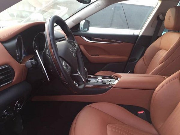 2017款瑪莎拉蒂萊凡特 一步到位精致豪車-圖4