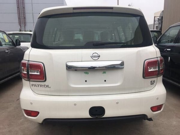 日产尼桑途乐Y62XE版 17款4.0途乐配置全-图3