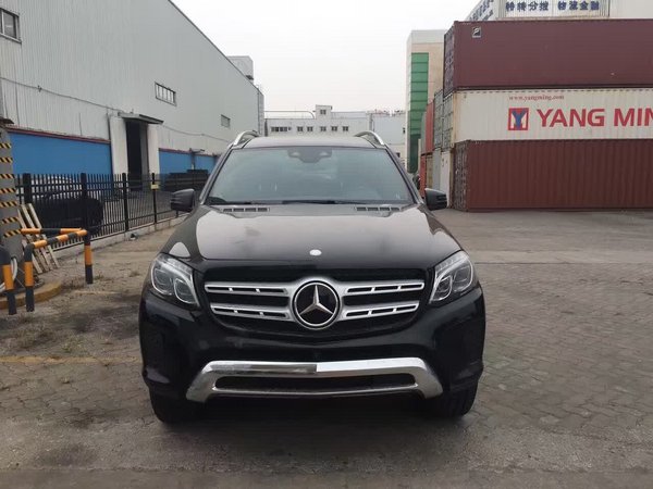 17款奔馳GLS450現(xiàn)車 港口報(bào)價(jià)104萬鎖定-圖2