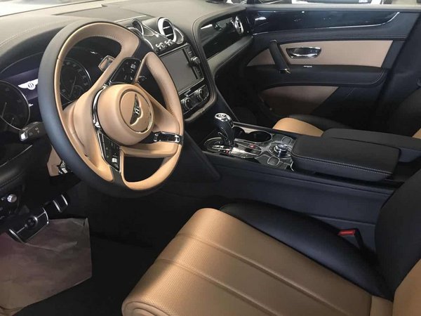 17款宾利添越V8低降风暴 激情澎湃豪轿车-图4