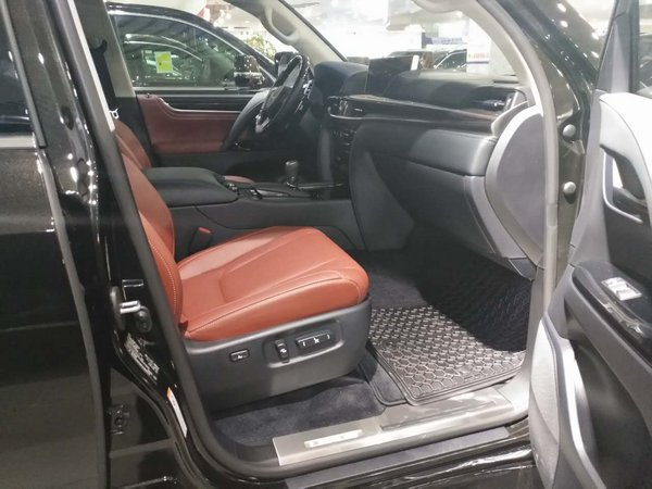 雷克萨斯LX570 品味空间越野车全国优惠-图4