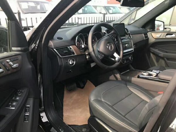 2017款奔驰GLS450 春节折扣加倍123.5万-图6