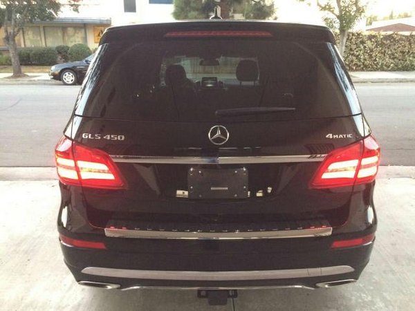17款進口奔馳GLS450 大空間七座舒適SUV-圖3