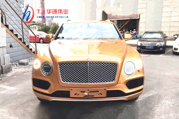 爆款热销17款宾利添越6.0T W12配置丰富-图2