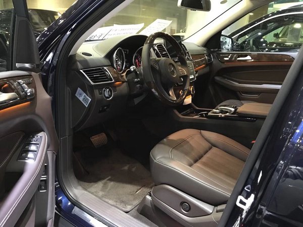 2017款奔驰GLS450 年末福利升级惠不封顶-图5