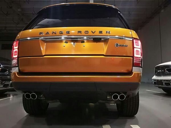 路虎揽胜巅峰加长SV版 梦想豪车375万起-图6