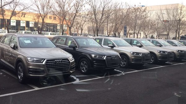 2017款奧迪Q7頂配現(xiàn)車 揭秘優(yōu)惠幅度多少-圖2