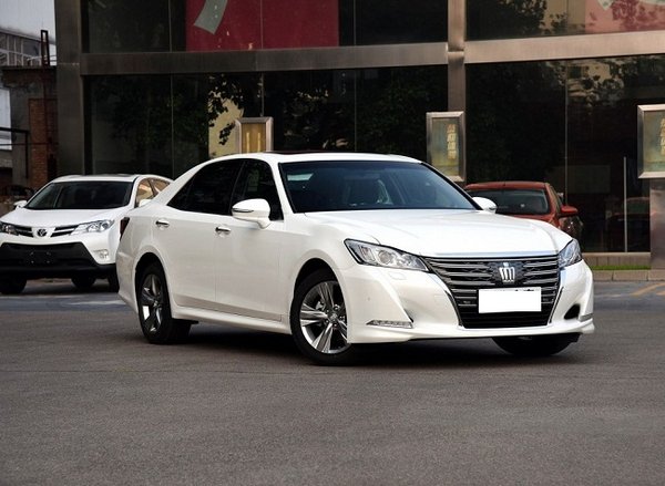 一台买来享受的车 新皇冠全国走量促销-图1