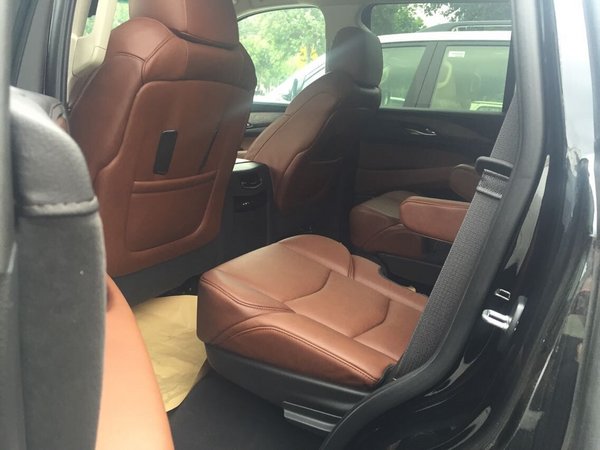 凯迪拉克凯雷德V8现车 天津港低价158万-图7