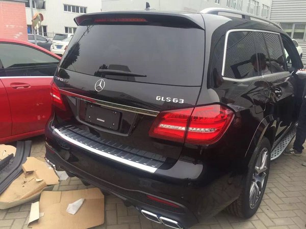 17款奔驰GLS63AMG 公路越野现车性能超强-图3