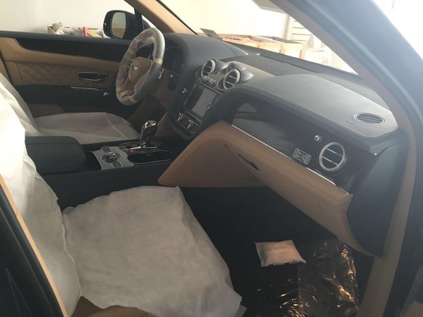 賓利添越現(xiàn)車行情 奢華享受超跑極限座駕-圖5