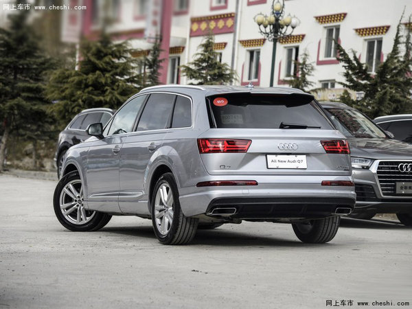 2016款奥迪Q7重磅狂欢价 68万拿下Q7现车-图4