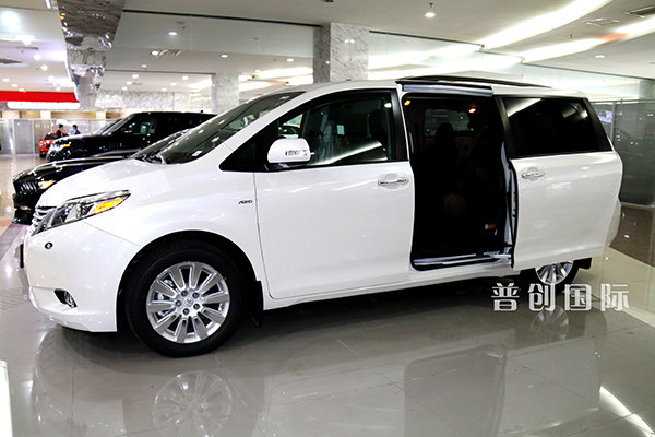2016款豐田塞納頂配現(xiàn)車 降惠商務車行情-圖2