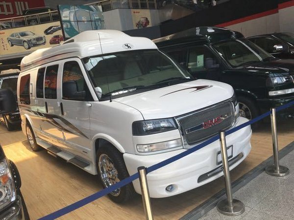 GMC商務(wù)豪華房車6.2米 7座定制內(nèi)艙降價(jià)-圖2