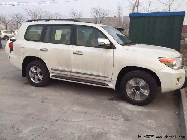 丰田酷路泽4600爆70万 双油8气囊更可靠-图11