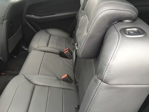 17款奔馳GLS450現(xiàn)車 港口報(bào)價(jià)104萬鎖定-圖7